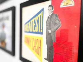 New Johnny Cash On Main Ensuite Laundrey